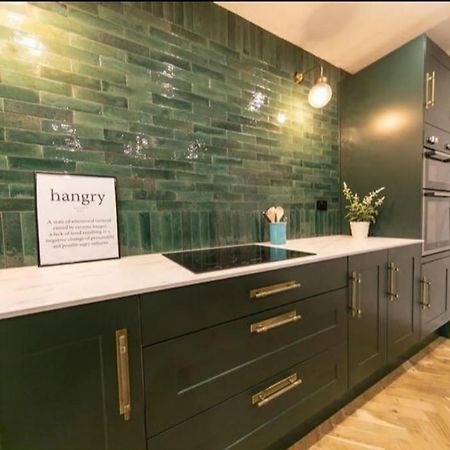 Recently Refurbished Home. Poulton-le-Fylde Bagian luar foto